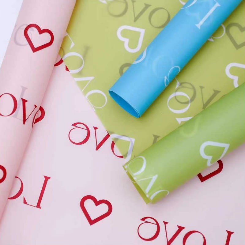 Kertas Nossa Pembungkus Bunga Desain Cetak Huruf Cinta dengan Lapisan Tahan Air Warna-warni