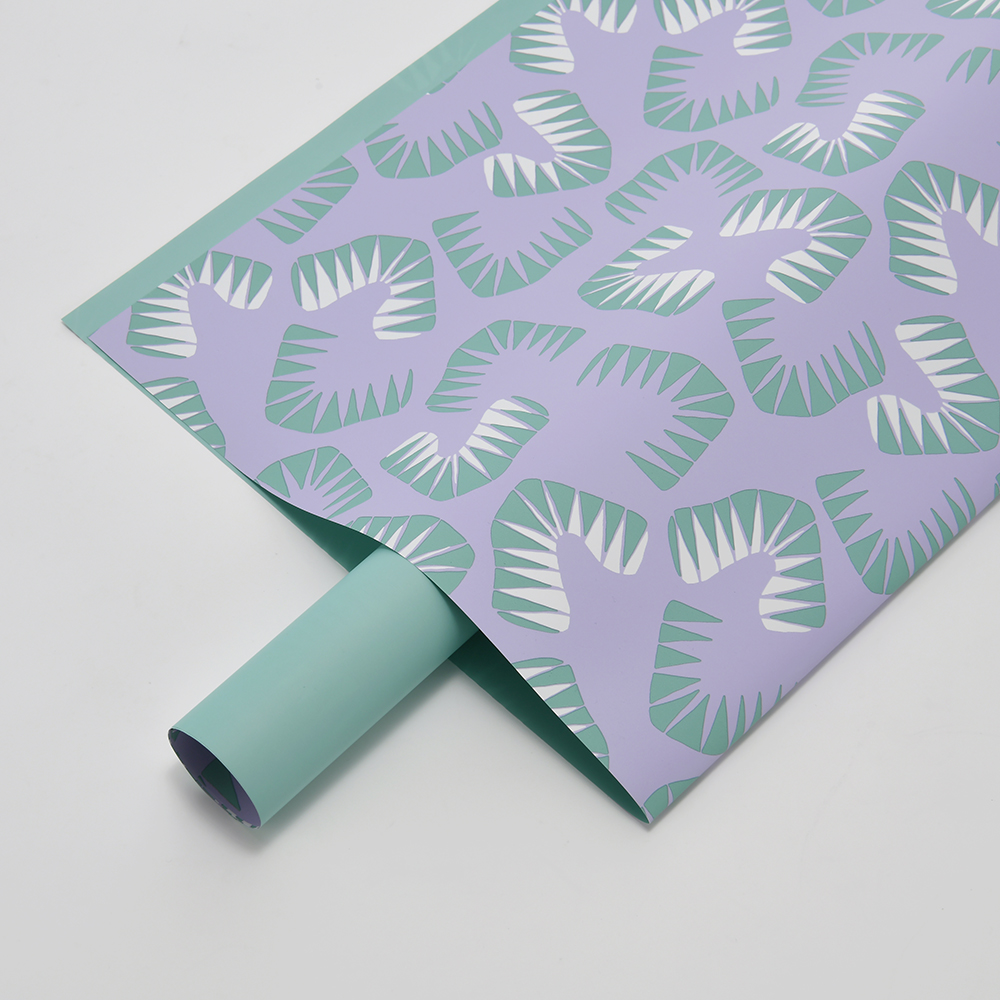 Enam buah kertas kado bunga bermotif daun berwarna cerah